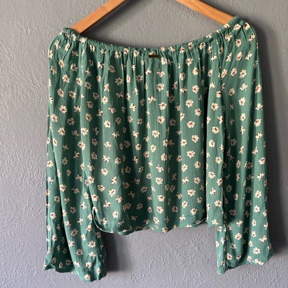 Billabong | Bell Sleeve Off-Shoulder Floral Top | M | Green - Picture 4 of 11